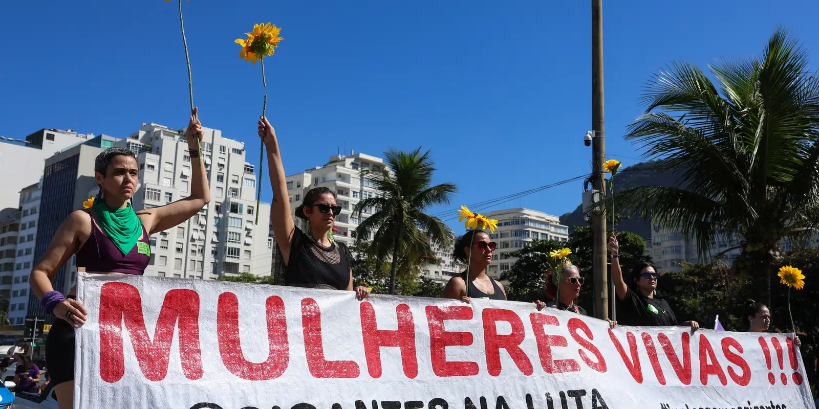 Protestos de mulheres em todo o país cobram votação do PL da Misoginia na Câmara dos Deputados