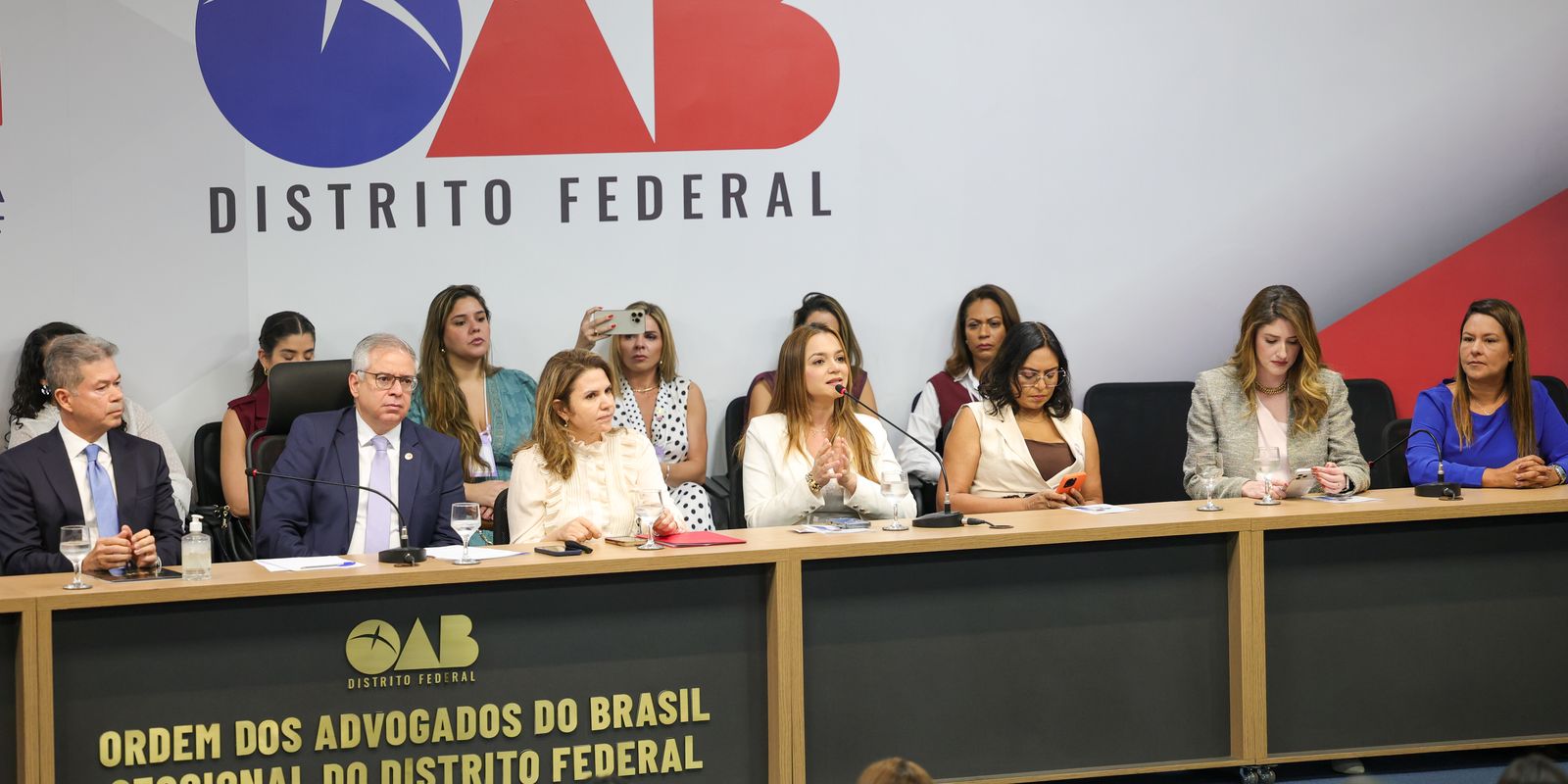 OAB-DF lança 