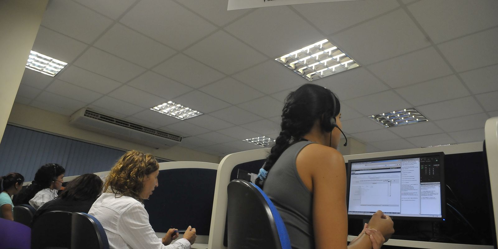 Polícia Civil realiza 783 mil procedimentos de atendimento à mulher e registra 329 mil vítimas em 2025