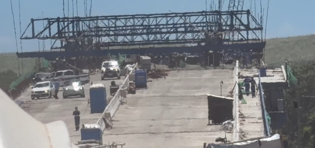Acidente na Ponte do Futuro deixa operários feridos na Região Metropolitana