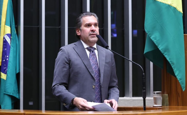 Câmara aprova exceções às regras fiscais para despesas e incentivos de 2026