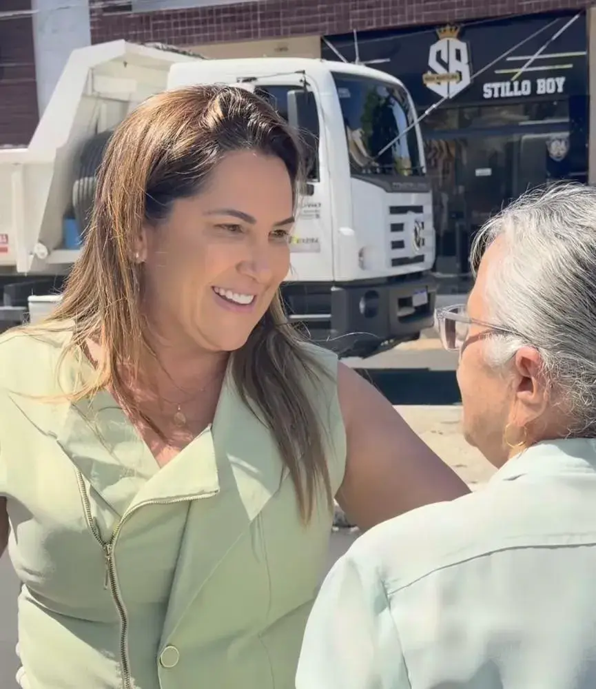 Corrinha Delfino abre semana nas ruas, acompanha obras e fortalece diálogo com moradores de Cajazeiras