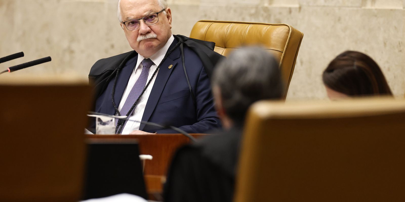Diante de crise no STF, Edson Fachin cancela sessão plenária de quarta-feira