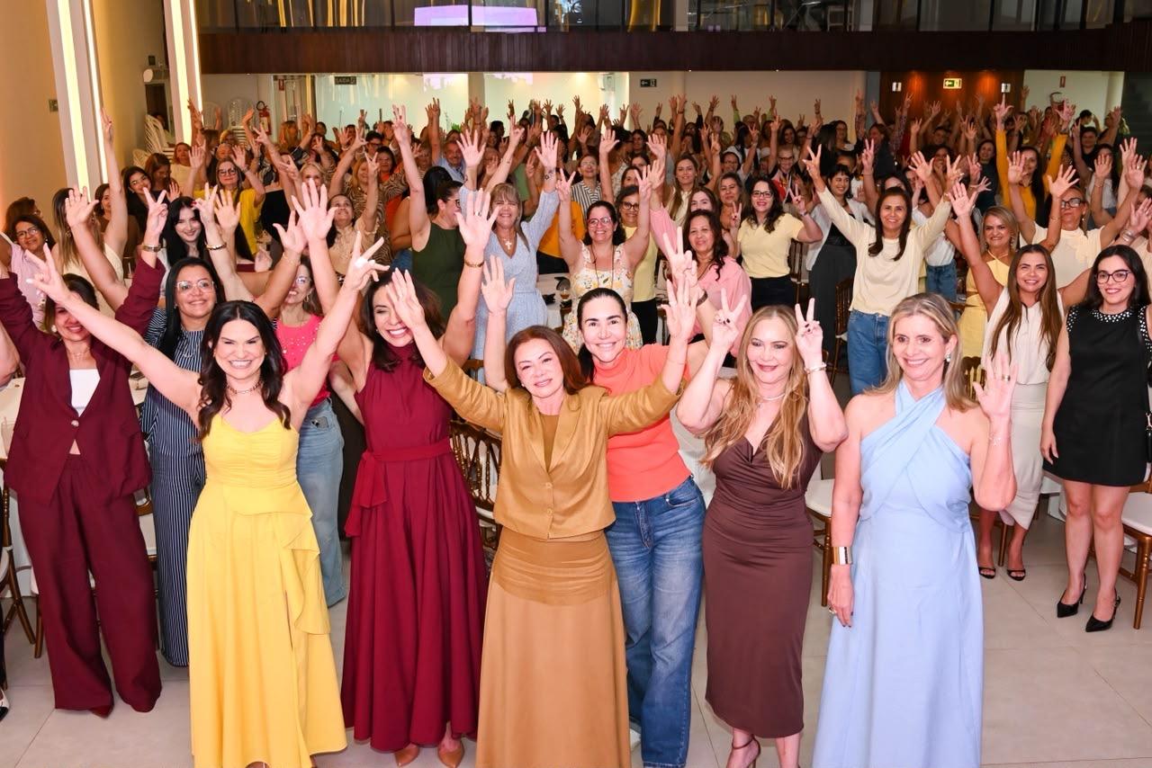 Encontro de mulheres reúne diferentes segmentos em apoio à candidatura de Nil Mendes em João Pessoa
