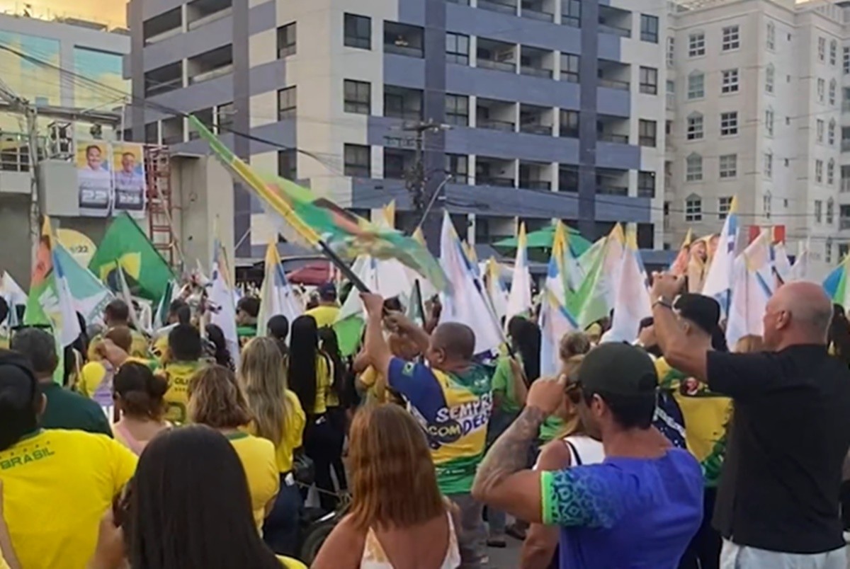 Manifestantes protestam contra STF e Moraes em João Pessoa