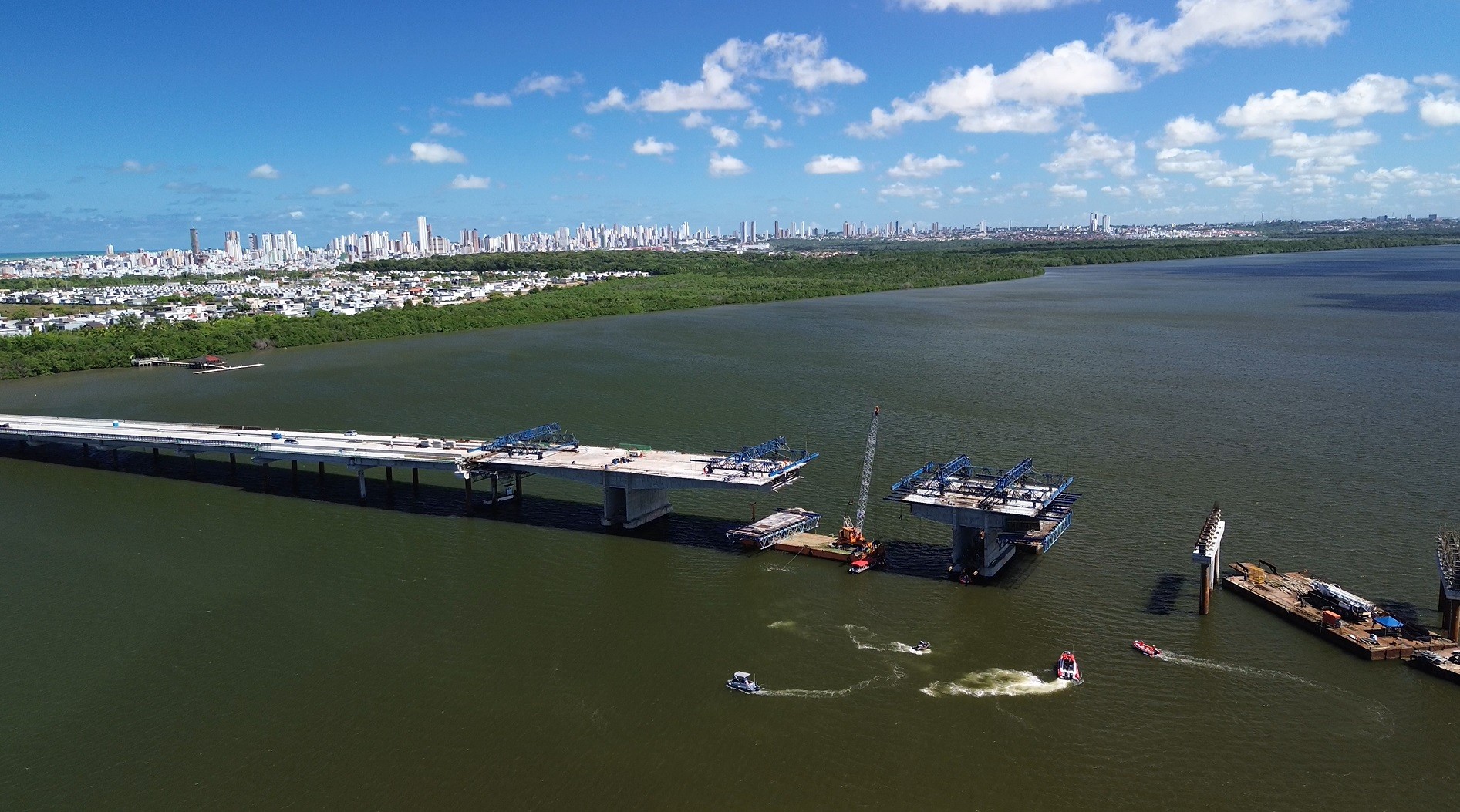 Obras da Ponte do Futuro voltam em novo trecho após acidente fatal