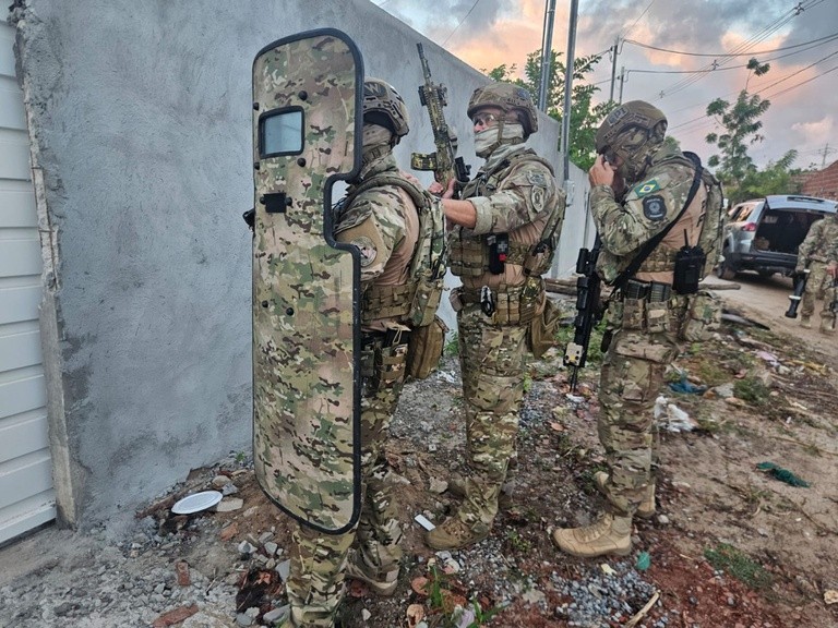 Operação da PF investiga apoio de facção a políticos na Paraíba