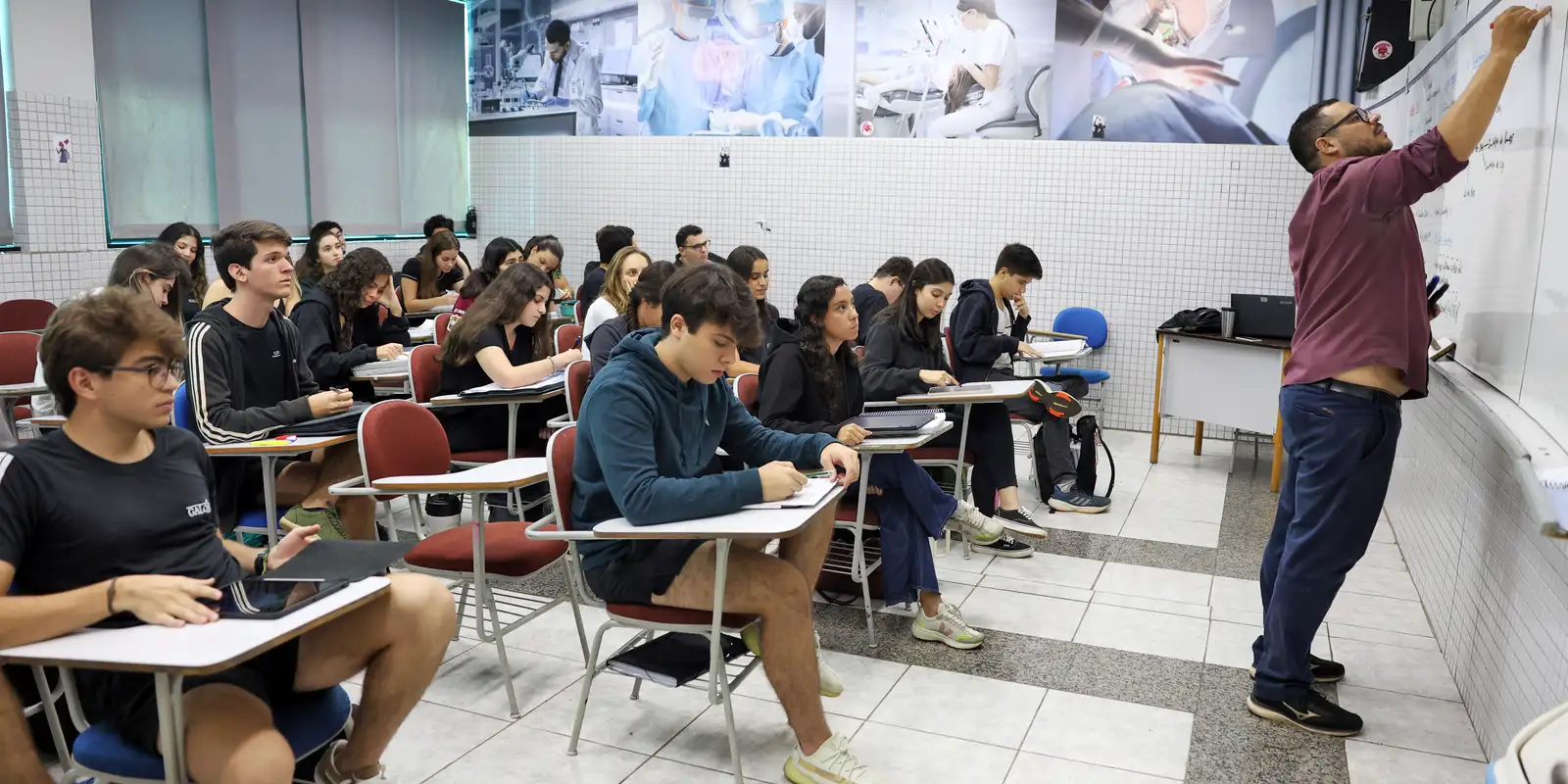 Prova nacional docente atrai milhares de municípios e estados para 2026