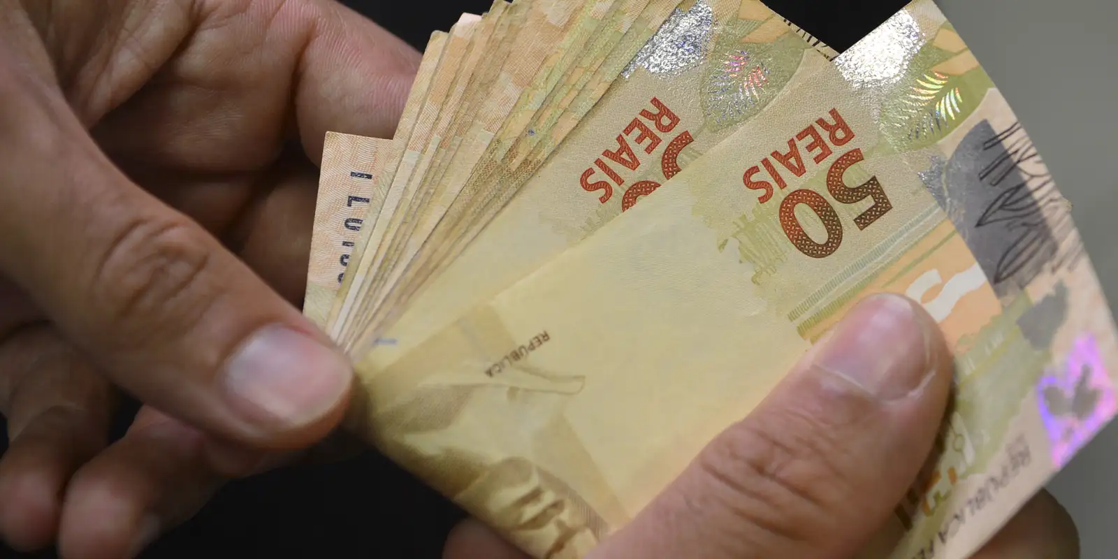 Como funcionará a compra de dívidas pela União no Desenrola 3.0