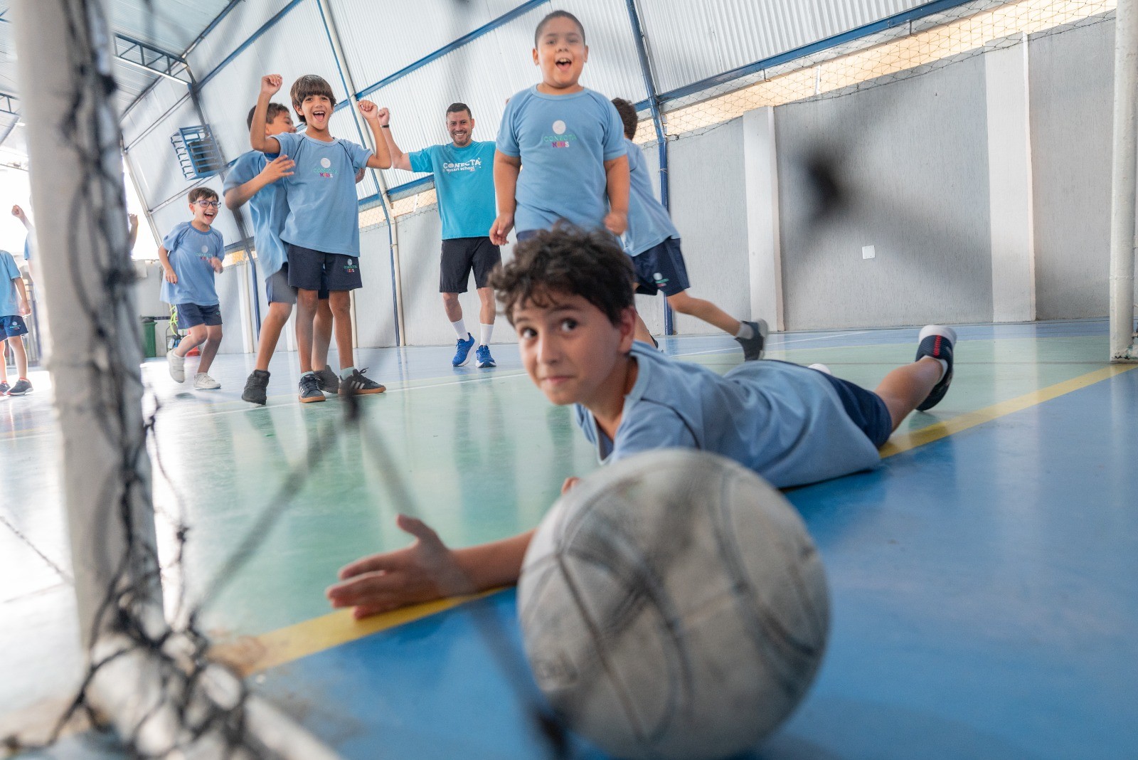 O impacto da educação física e do esporte na formação escolar de estudantes