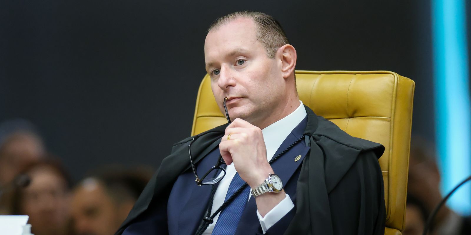 Zanin condiciona julgamento no STF sobre Moraes à análise de atos de Mendonça