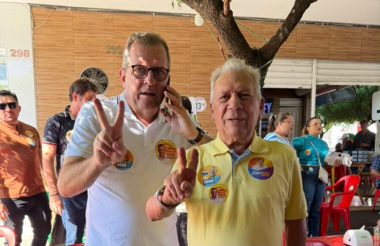 Zé Aldemir vai às ruas com Tyrone e assume compromisso por tomógrafo em São José de Piranhas