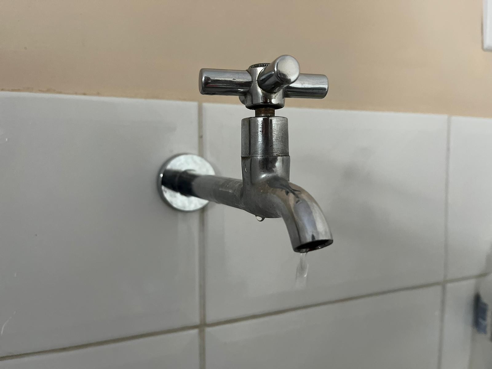 Falta de água afeta João Pessoa e Cabedelo nesta quarta-feira