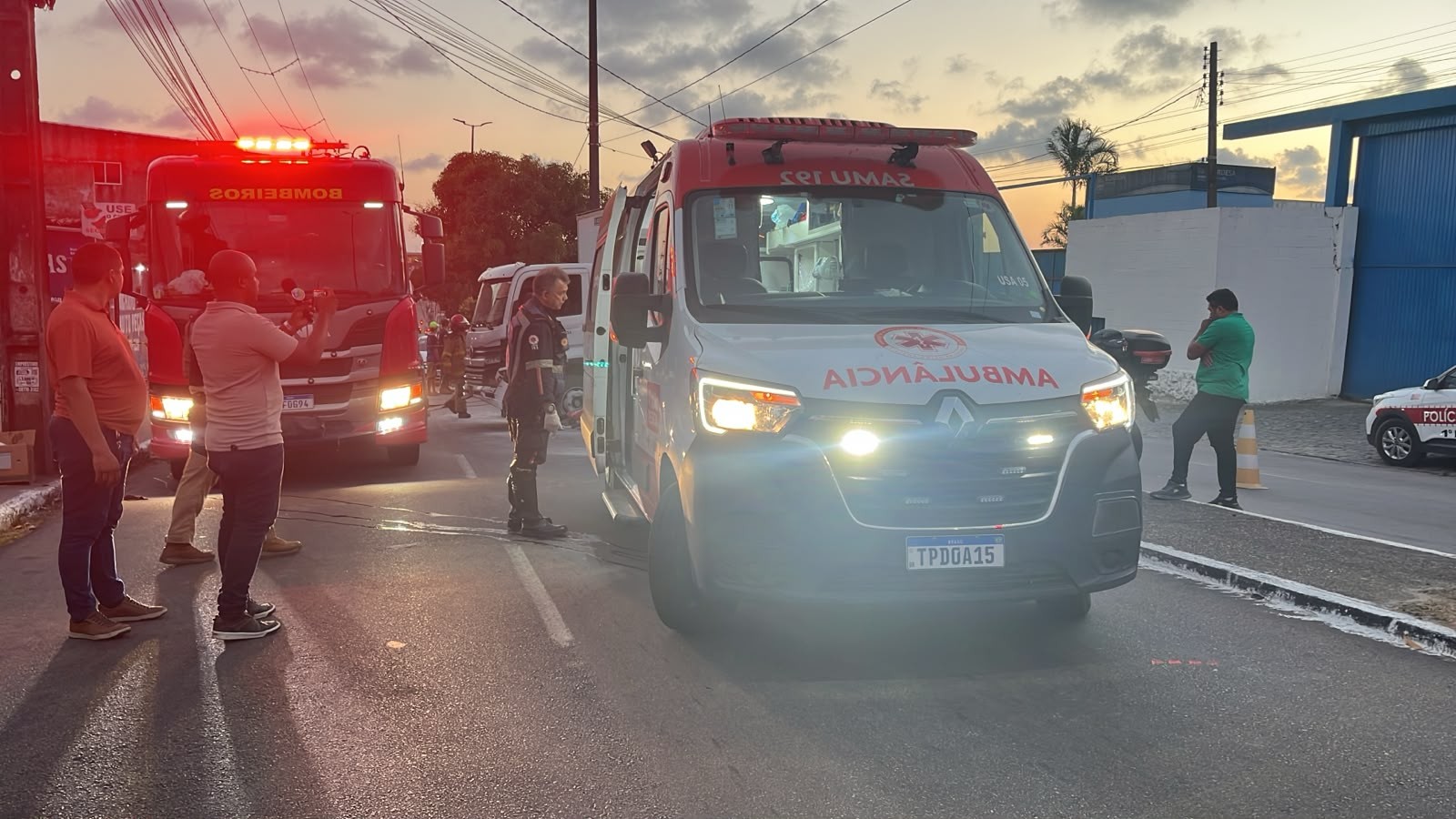 Grave acidente em João Pessoa deixa ciclista morto e motociclista ferido