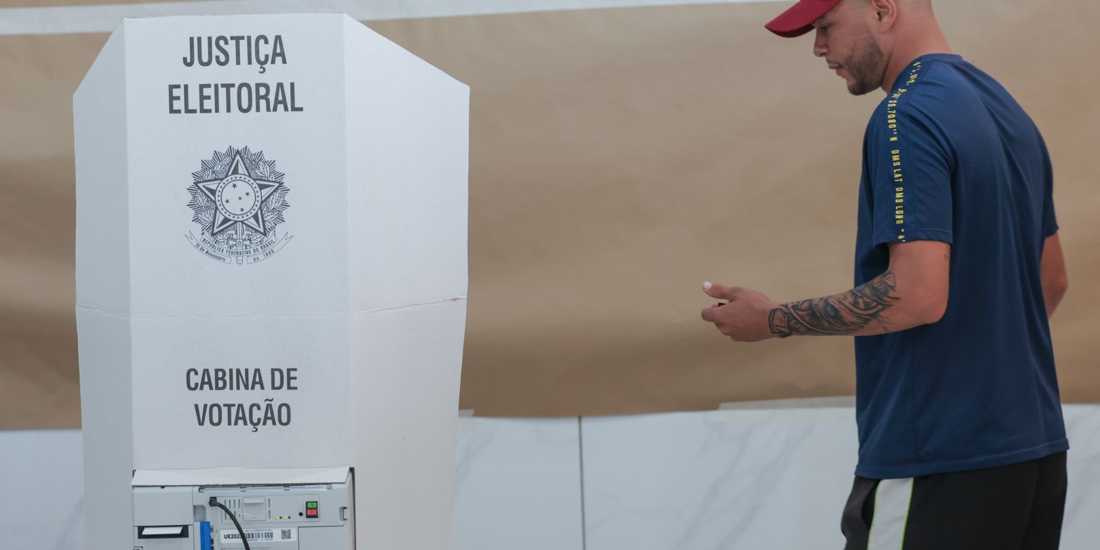 Uso da colinha para votar garante precisão e evita anulação do voto