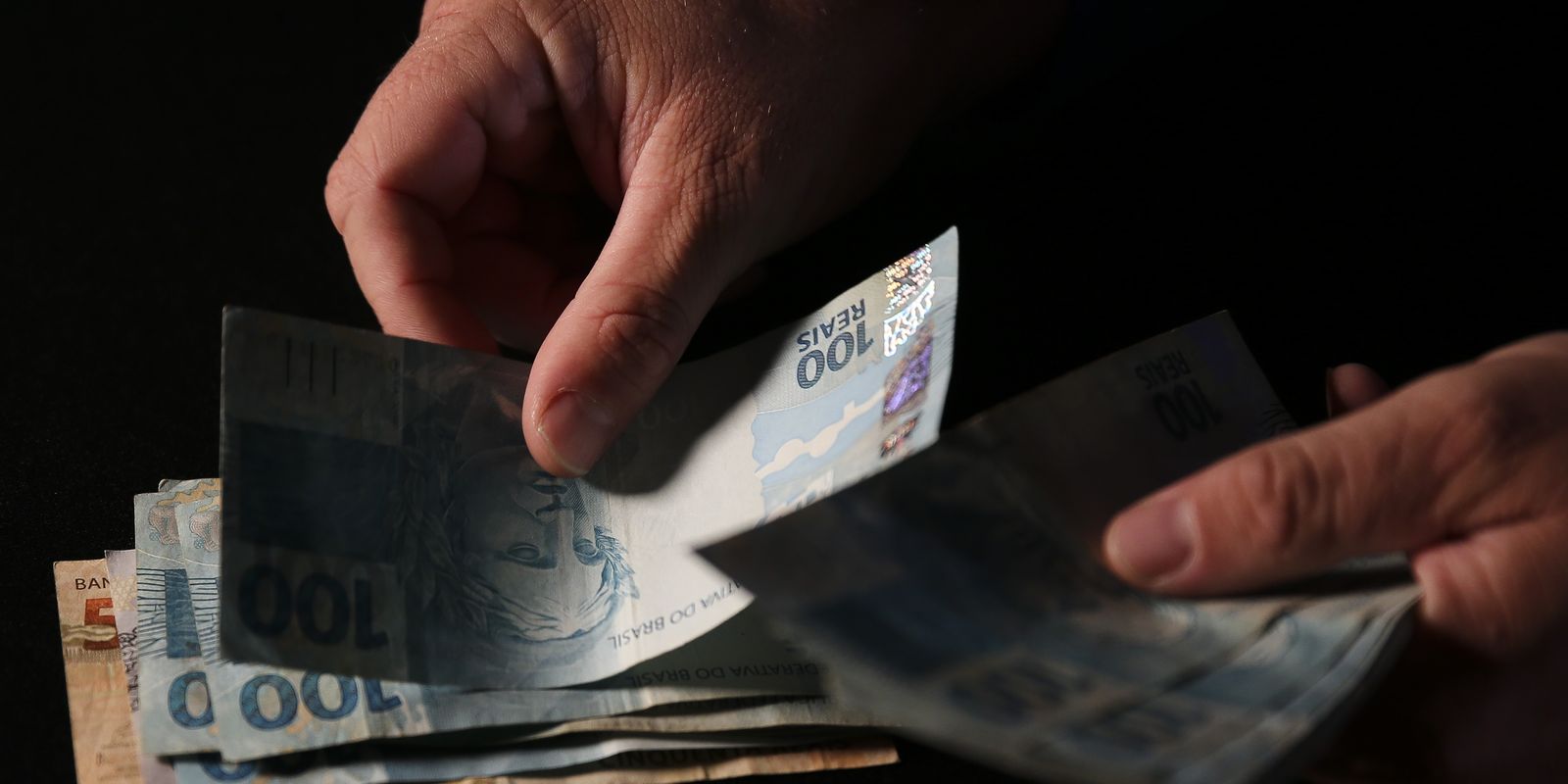 Bets começam a informar bancos sobre R$ 1,3 bilhão para devolução