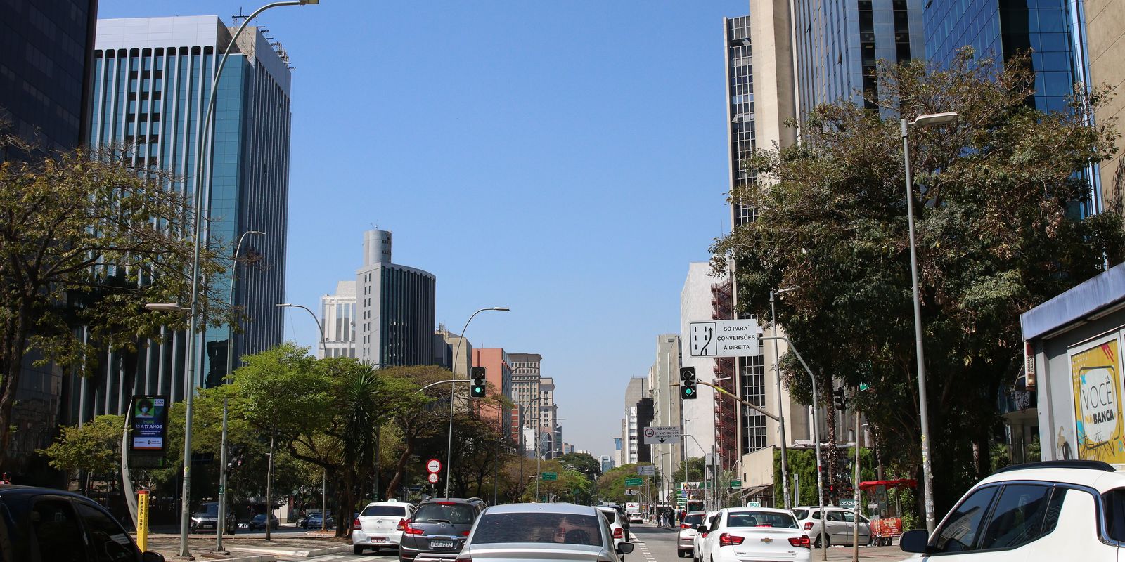 Economistas defendem taxação dos ricos em vez de corte em despesas sociais
