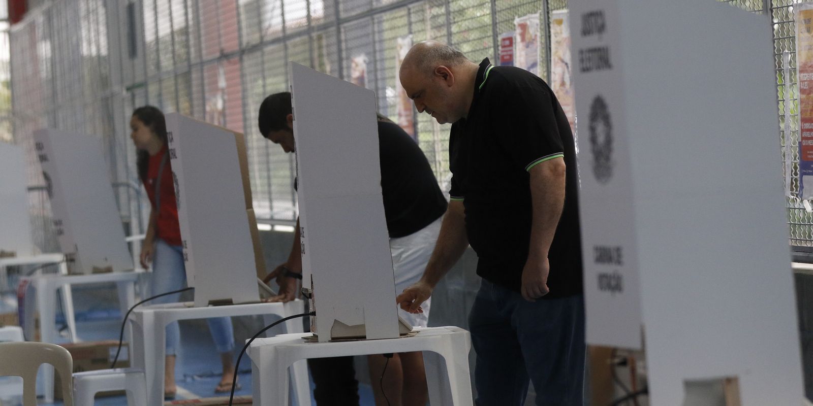 Eleições 2026: conheça as principais regras para votar no dia da eleição