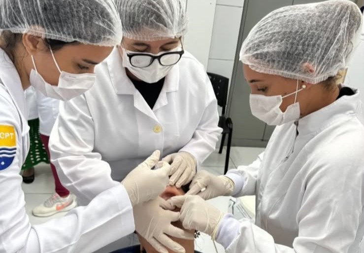 Estudantes da UFPB criam próteses faciais para reabilitação em João Pessoa