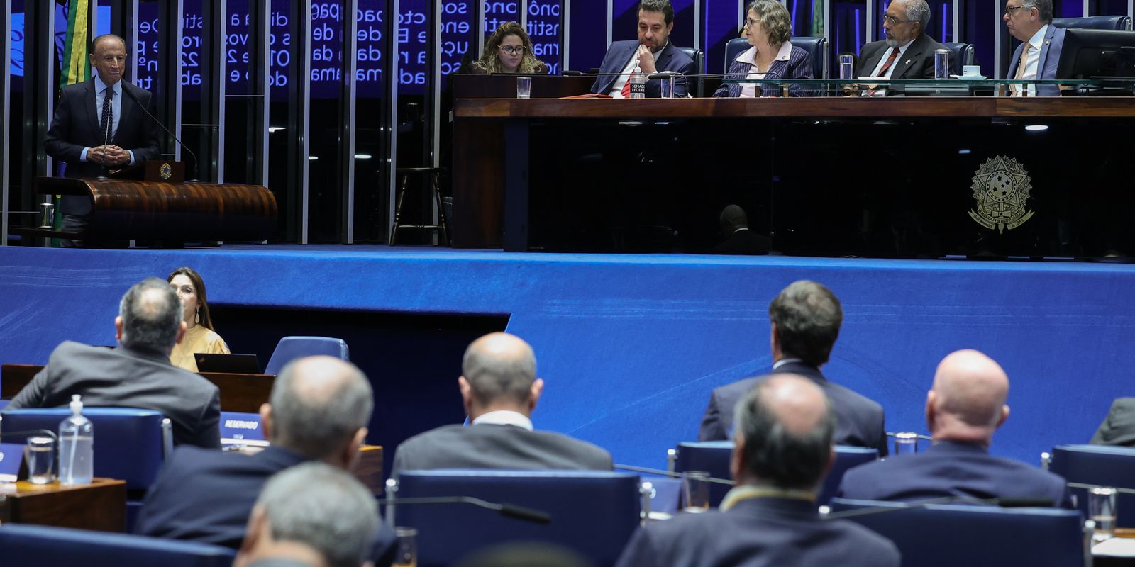 Fim da escala 6x1: entenda as etapas da tramitação da PEC no Senado Federal