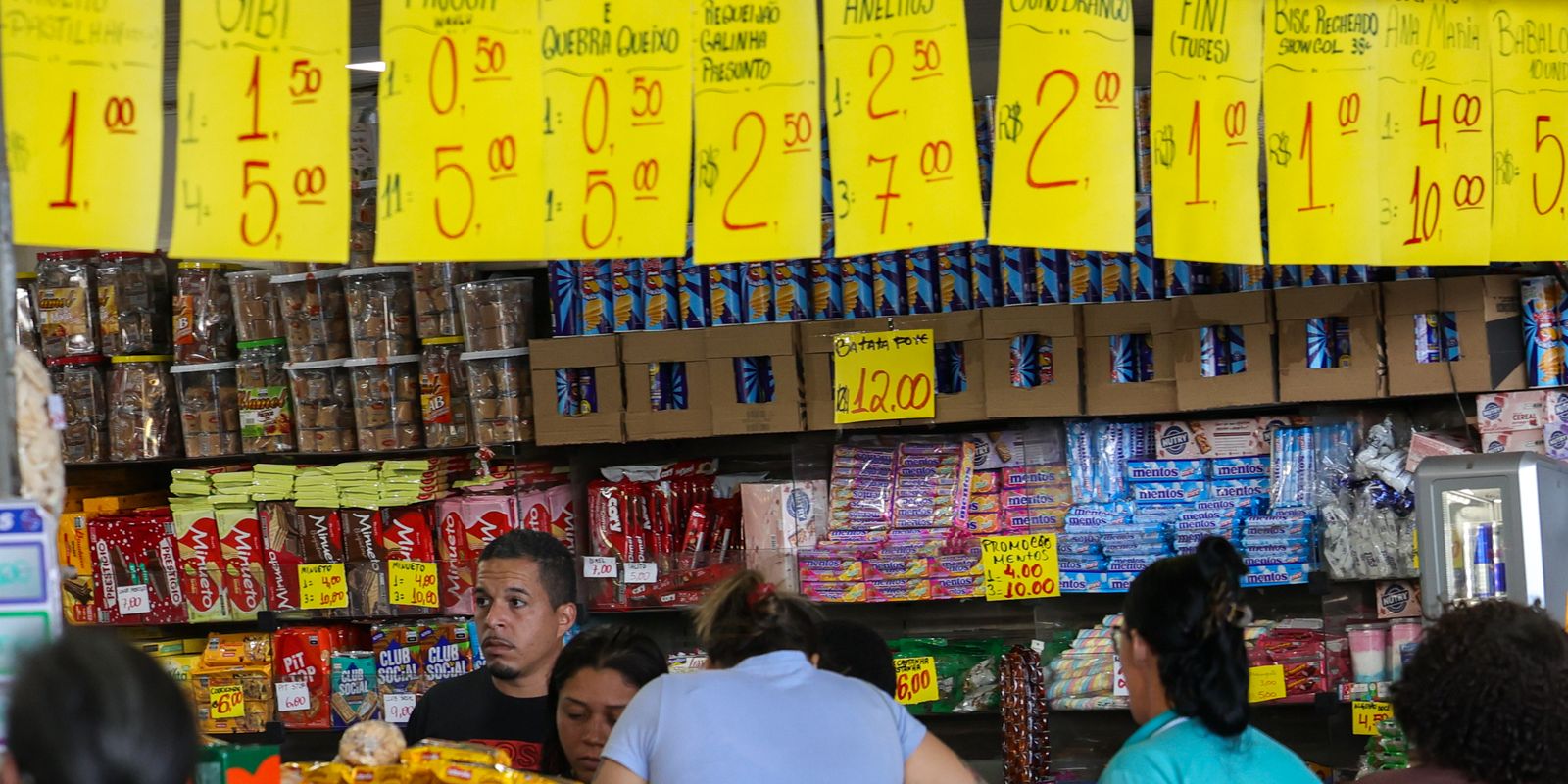 Governo planeja linha de crédito para negócios afetados pelo fim da escala 6x1