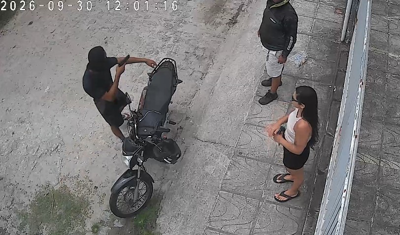 Homem armado rende vítimas e comete assalto em João Pessoa