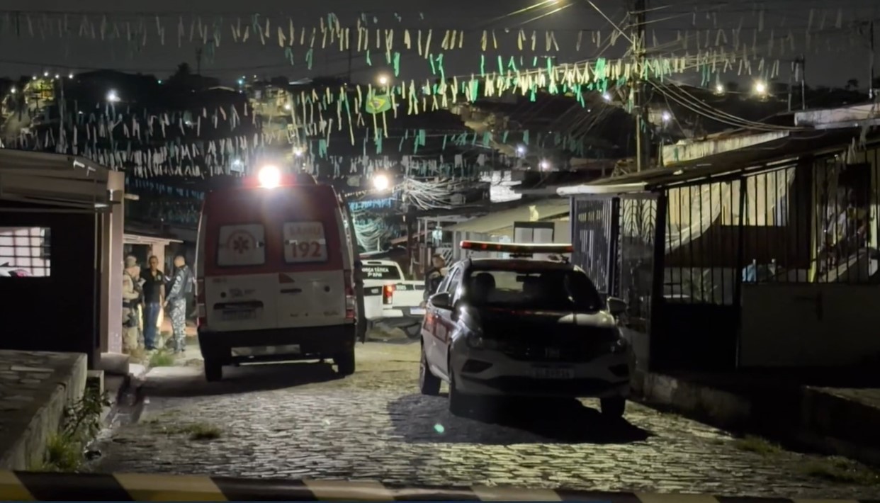 Homem de 25 anos é assassinado a tiros após invasão domiciliar em Santa Rita