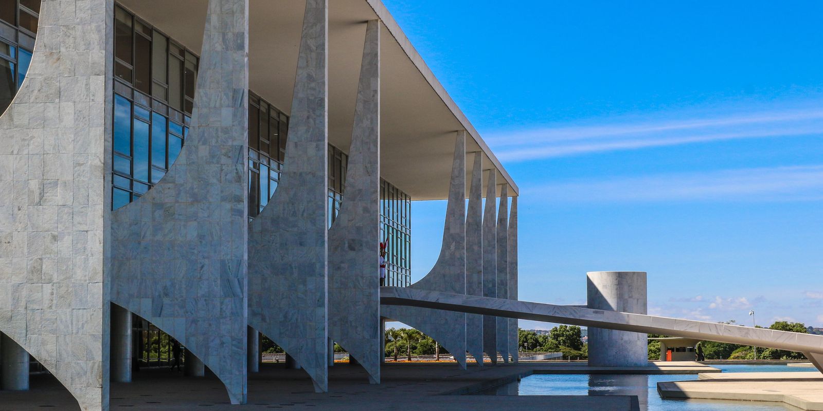 Impacto fiscal de R$ 40 bilhões é previsto por instituto com promessas de Lula