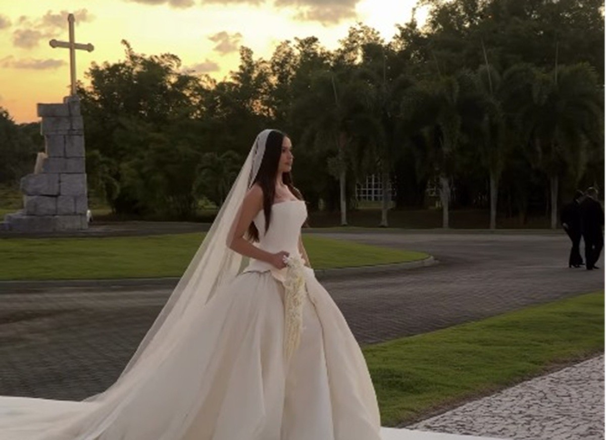Casamento de Juliette e Kaique Cerveny reúne famosos em capela no Recife