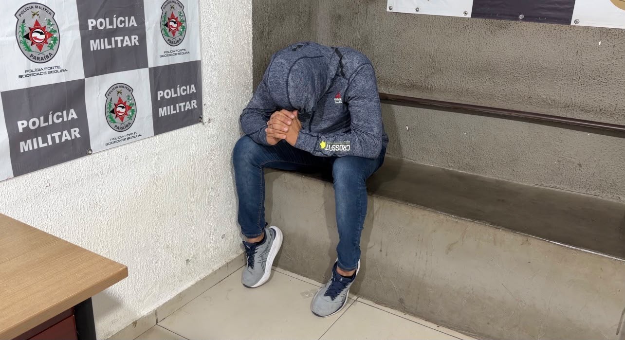 Motorista suspeito de matar motociclista em João Pessoa se entrega à polícia