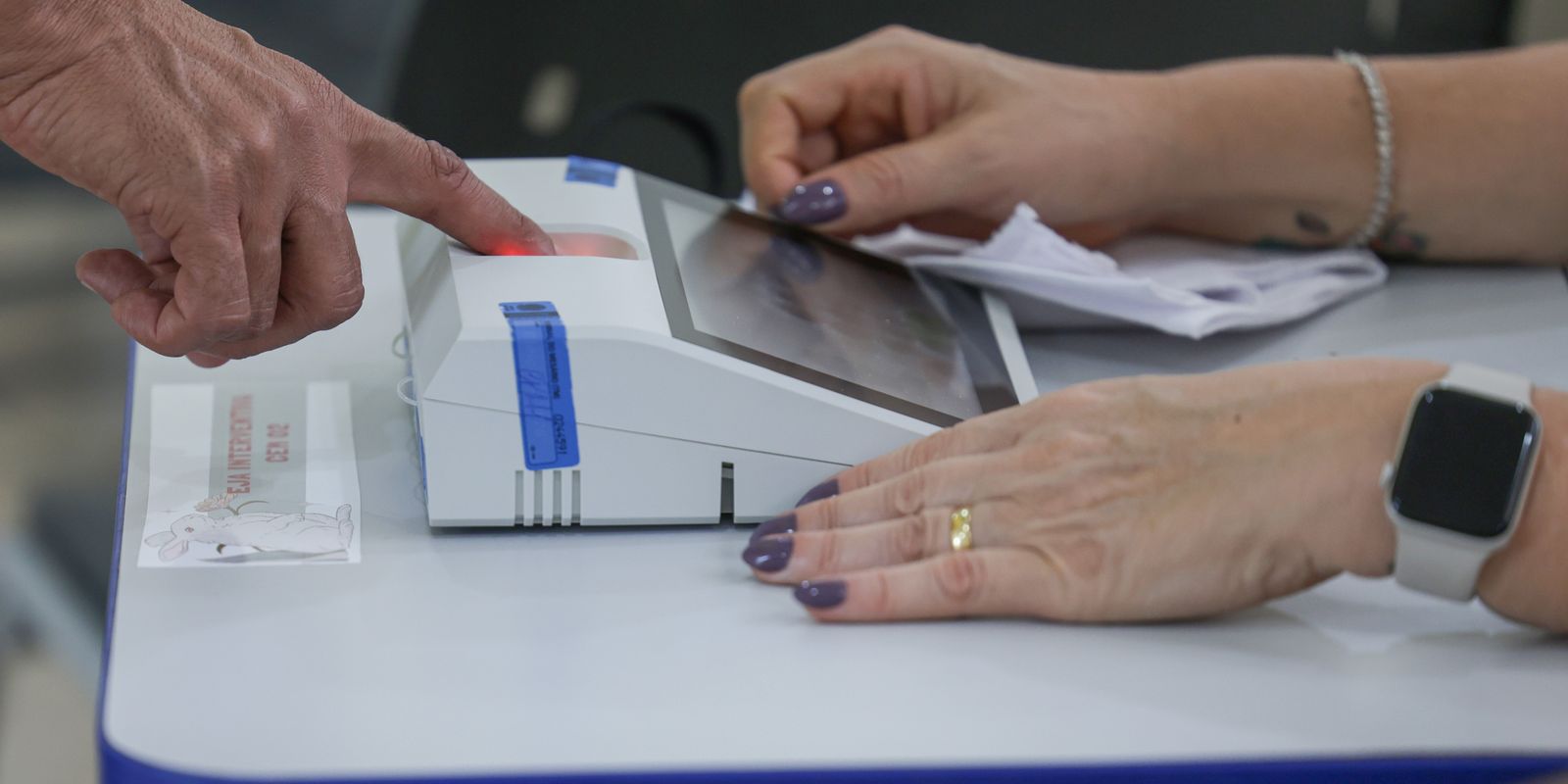 Urnas eletrônicas fecham no Distrito Federal antes de ordem de prorrogação