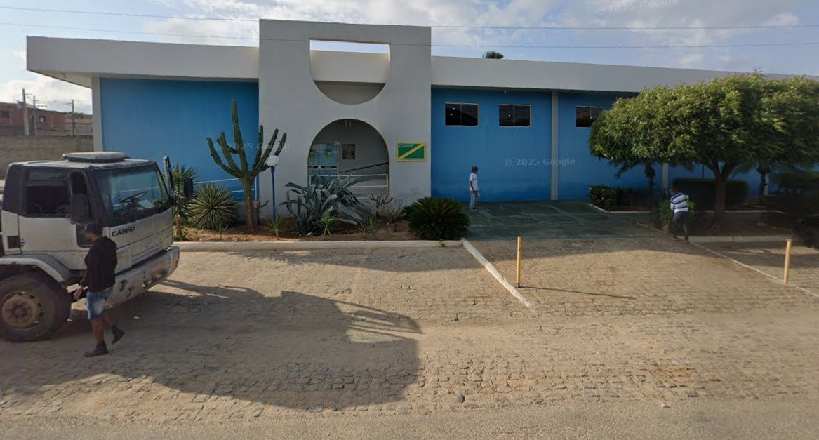 Prefeitura de Água Branca lança concursos públicos com 24 vagas e salários