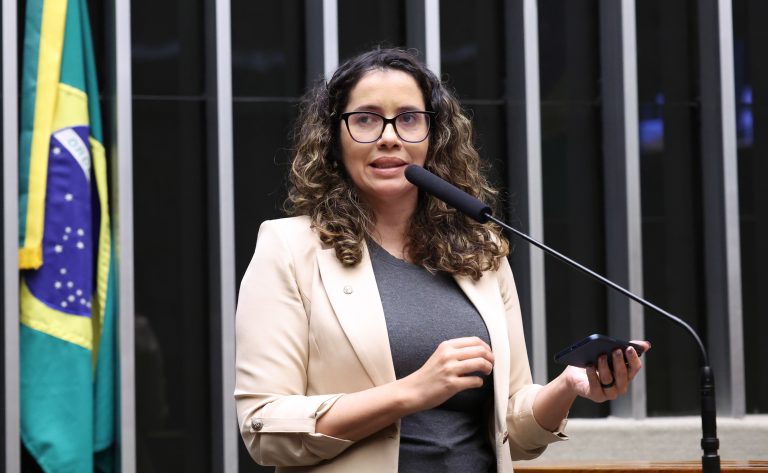 Projeto garante licença médica para conselheiros tutelares em todo o país
