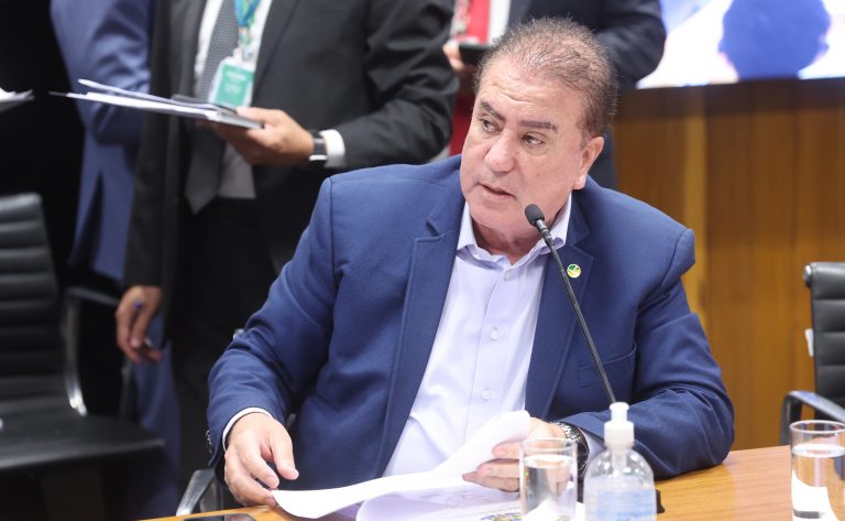 Novo projeto de lei veda cobrar dívida trabalhista sem inclusão inicial