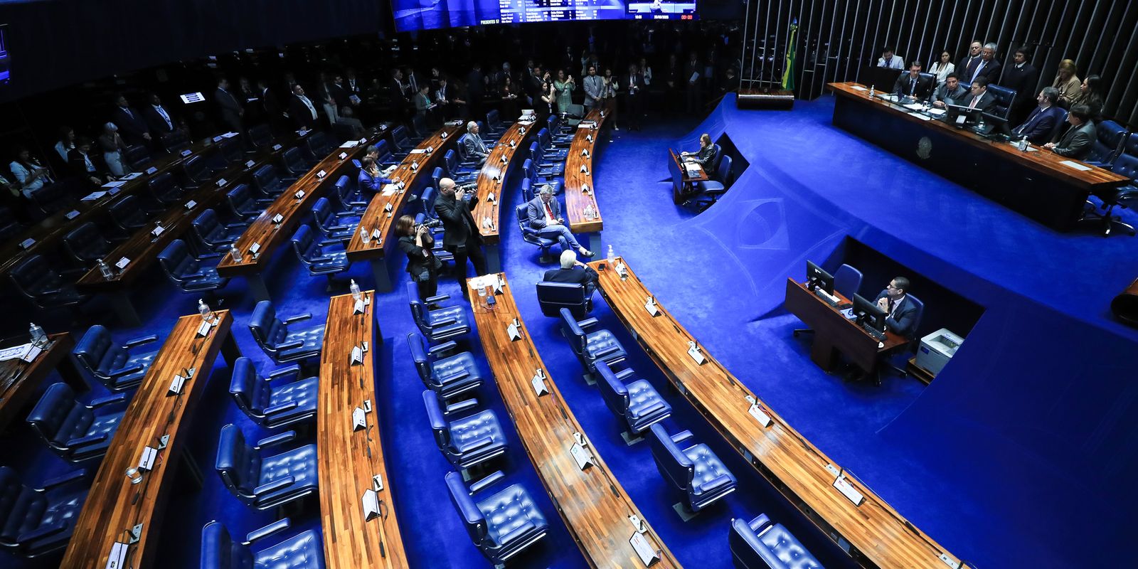 Entenda como funciona o voto para senador e evite anular sua escolha nas urnas