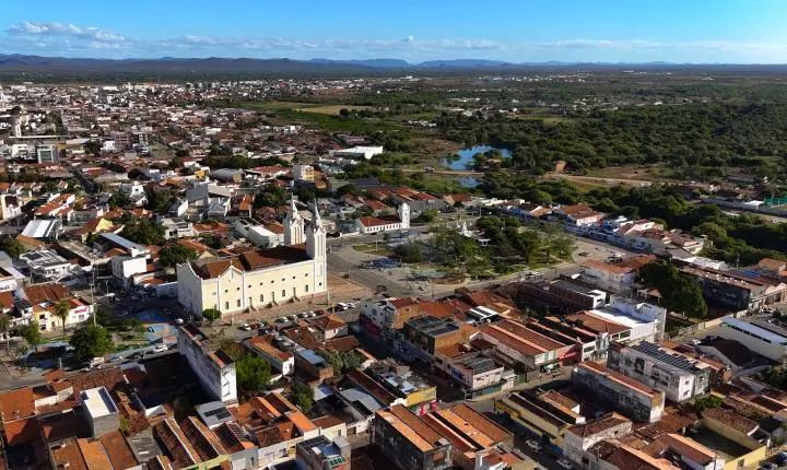 Sousa celebra 172 anos de história como a Terra dos Dinossauros