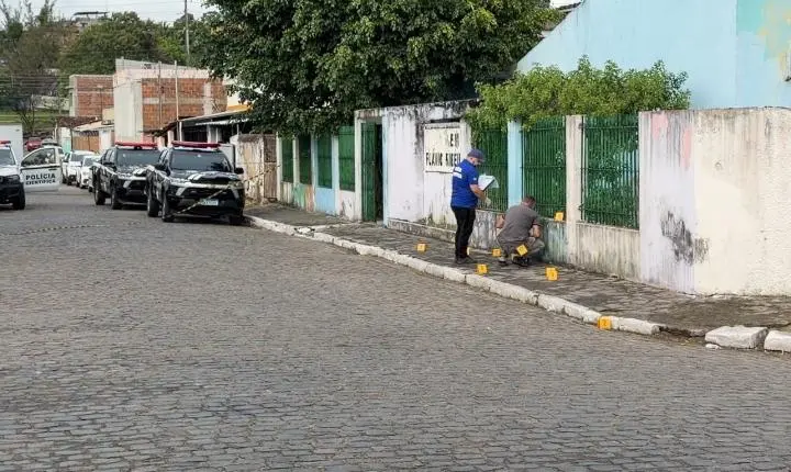 Polícia investiga homicídio em Bayeux após jovem ser morto em escola