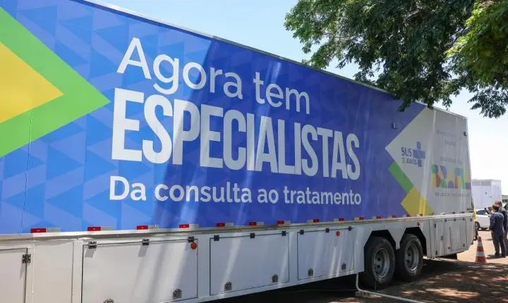 Agora Tem Especialistas inicia atendimentos de saúde da mulher em Manguinhos