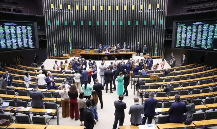 Alcolumbre nega leitura de pedidos para CPI do Banco Master