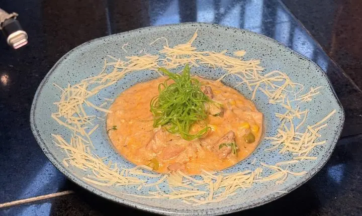 Aprenda a fazer arroz cremoso de frango no programa Chef JPB