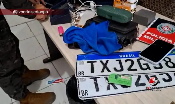 Assalto a joalheria em São José de Piranhas termina com dois suspeitos presos na PB-400