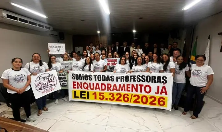 Audiência em Cajazeiras cria comissão e avança no debate sobre enquadramento de monitores no magistério