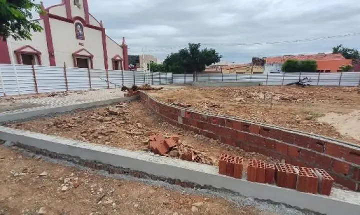 Bom Jesus acelera reforma de duas praças e amplia investimentos na requalificação de espaços públicos