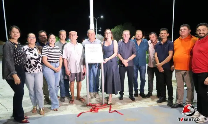 BOM JESUS CELEBRA NOVAS CONQUISTAS COM ENTREGA DA COLÔNIA DE PESCADORES E REVITALIZAÇÃO DE PRAÇA PÚBLICA