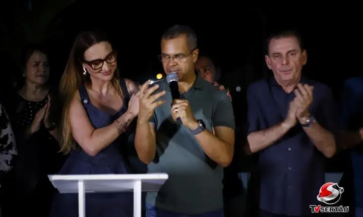 BOM JESUS CELEBRA NOVAS CONQUISTAS COM ENTREGA DA COLÔNIA DE PESCADORES E REVITALIZAÇÃO DE PRAÇA PÚBLICA