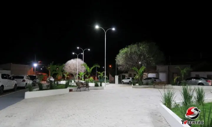 BOM JESUS CELEBRA NOVAS CONQUISTAS COM ENTREGA DA COLÔNIA DE PESCADORES E REVITALIZAÇÃO DE PRAÇA PÚBLICA