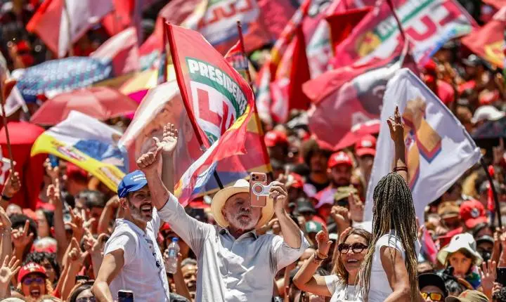 Brasil não será administrado por aliados do Banco Master, afirma Lula