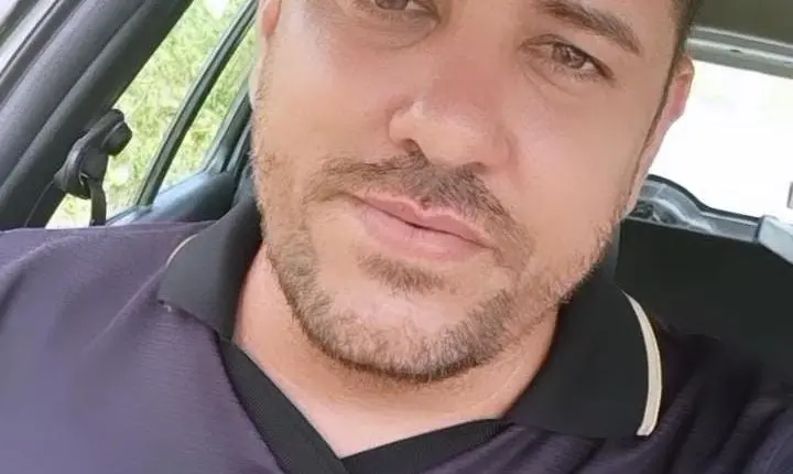 Motorista de aplicativo da Paraíba viraliza ao compartilhar histórias incompletas de passageiros nas redes sociais