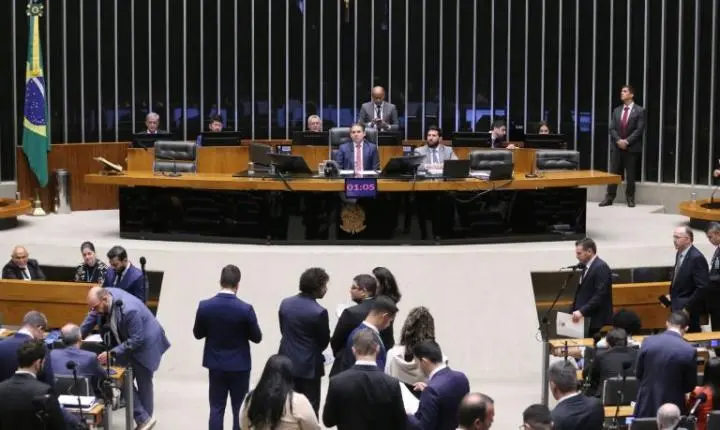 Câmara dos Deputados aprova adesão do Brasil ao acordo da OMC sobre aeronaves civis