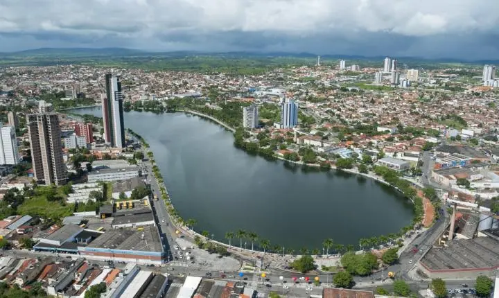 Mobilidade urbana desafia Campina Grande em meio ao seu crescimento de 162 anos